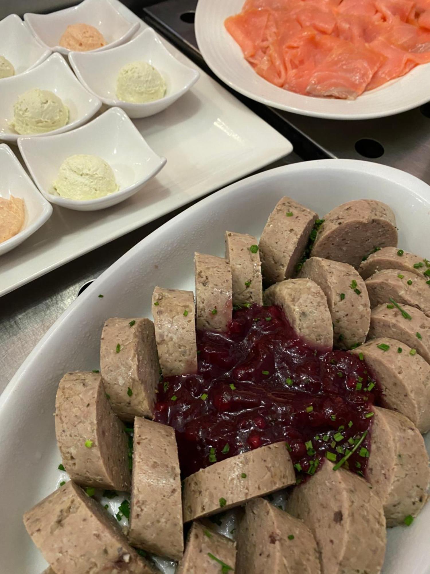 Gartenhotel & Weingut Pfeffel เดิร์นชไตน์ ภายนอก รูปภาพ